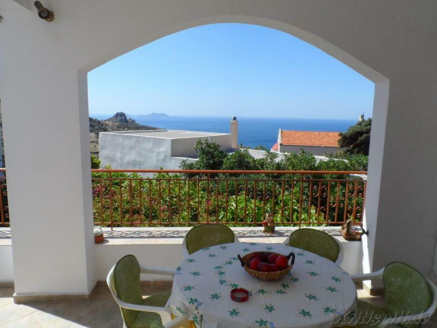 Liolio'S Manor Villa Agalianos Exterior photo